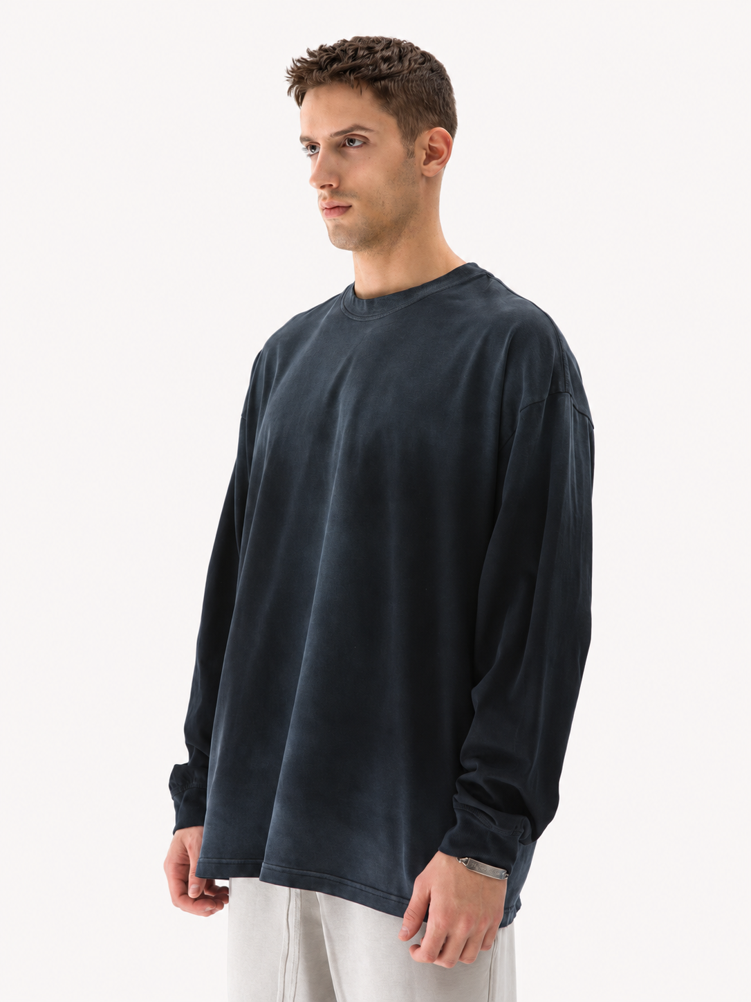 260GSM Unisex Oversized Sun Faded Long Sleeve Top